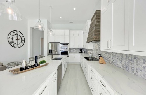 Naples Park House | Twin Tides | 2 Side-by-Side Homes w/Pools + Spas