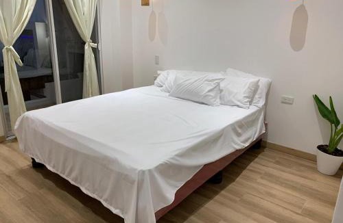 Salinas House | Villa Gloria