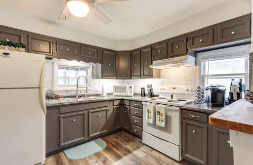 Nevada House | Walkable & Updated Nevada Home: Family Friendly!