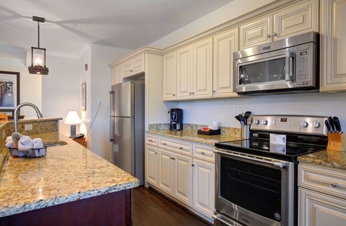 Roper Condo | Waterfront 2BR Condo with Stunning Sound Views