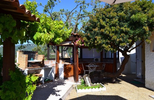 Verghia House | Waterfront self-catered house