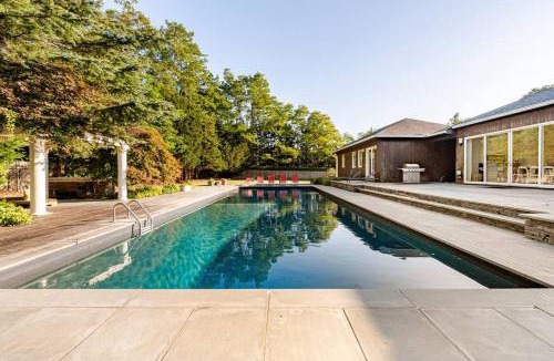 Westhampton House | West Hamptons 5BR 5Baths Heated pool