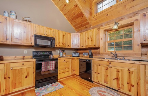 McHenry Cottage | Wispy Business by Taylor Made Deep Creek