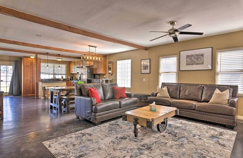 Fairview Historic District Cottage | Work, Play, Explore! Cottage 2 Mi to Dtwn Phoenix