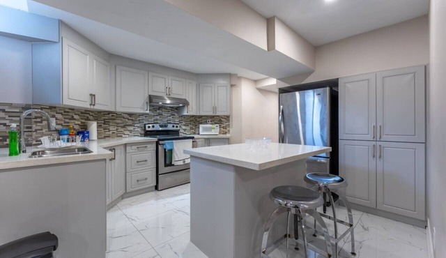 3BR Hideout Basement w/King Bed & Free Parking!