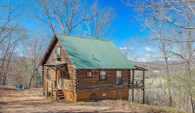 Buffalo River Basin Cabin- Secluded views make this an instant favorite