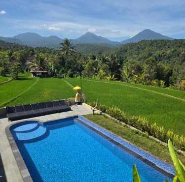 Bukit Luwih House