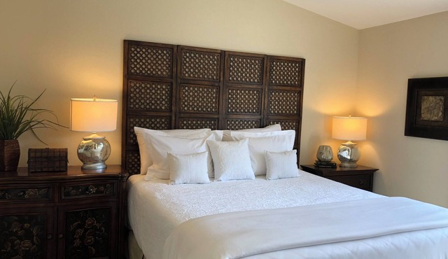 Charming, elegantly remodeled Townhome - 2bd/2.5bth - 2 Masters Suites