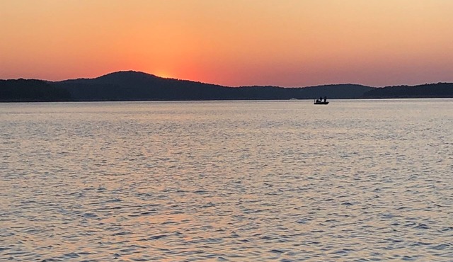 Comfortable Studio on beautiful Bull Shoals Lake- #8
