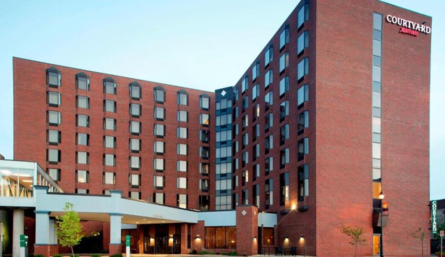 Courtyard by Marriott St. Cloud