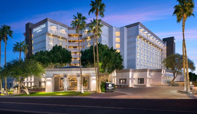 Doubletree by Hilton Phoenix Mesa