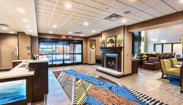 Hampton Inn & Suites Duluth North/Mall Area