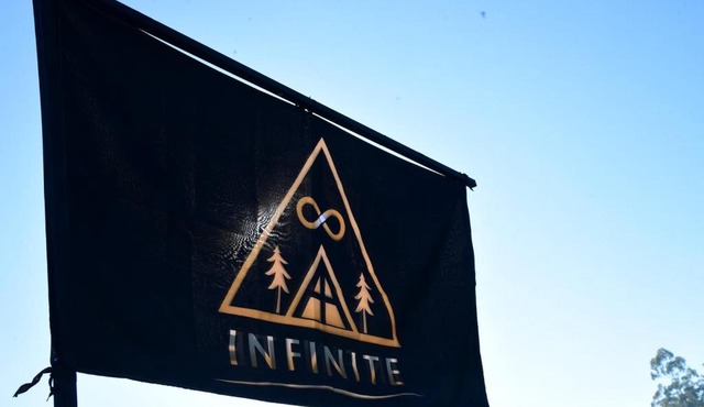 Infinite cabana