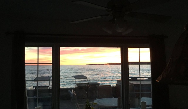 Largest Lake Front Property On The East Side Of Sylvan Beach