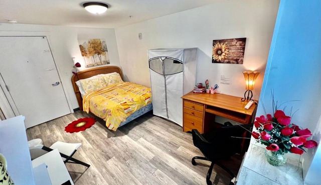 Micro Studio Apartment 10 Minutes Walk to University of Washington