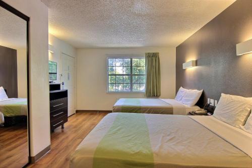 Studio 6 Extended Stay - Austin, TX - Northwest