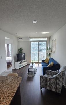 Toronto CN Tower Maple Leaf Square Luxurious 2 Bedroom Condo