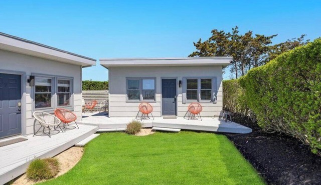 Waterfront studio and more in a Boutique Hotel, Heart of Hampton Bays,.