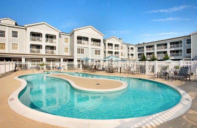 Hampton Inn 