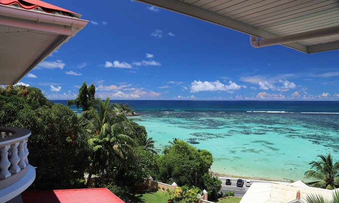 Anse Royale House | Au Fond De Mer View