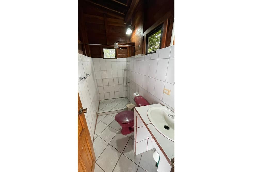 Photo of Bathroom in Chilamate