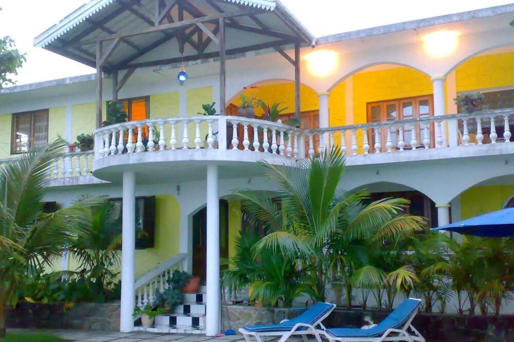 Photo of Outdoor in Riambel