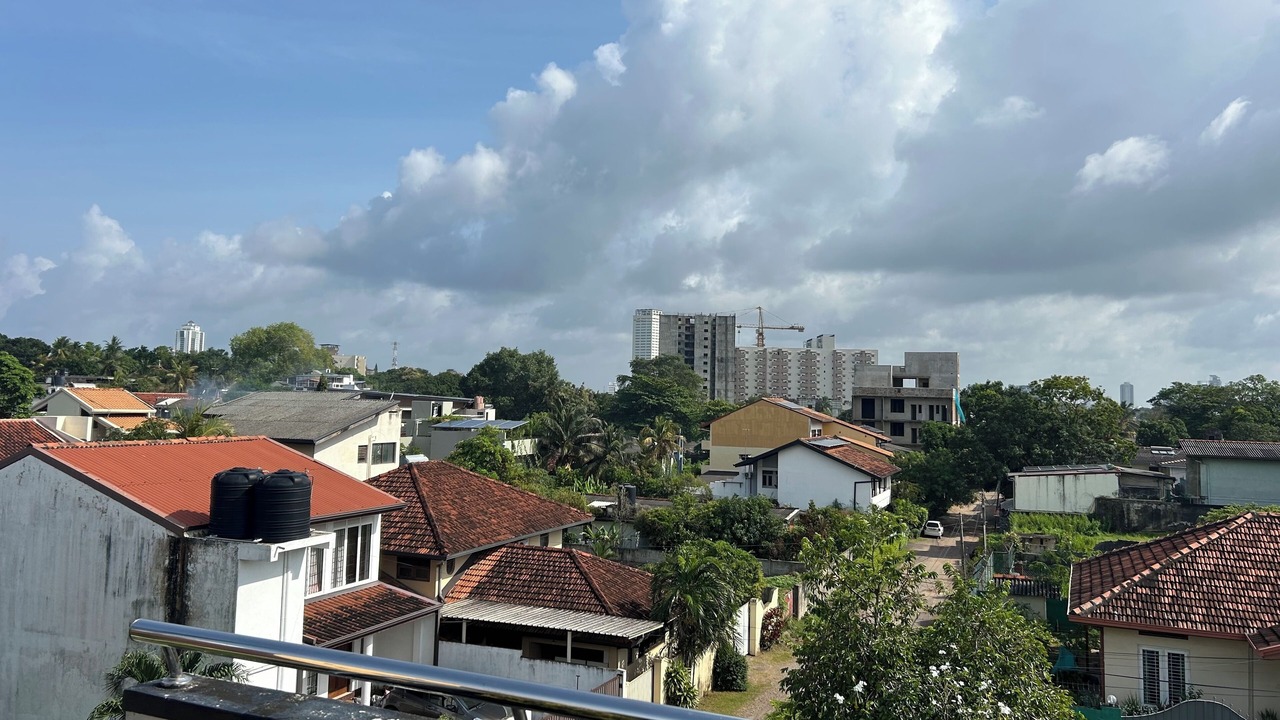 Photo of Patio Balcony in Colombo 05