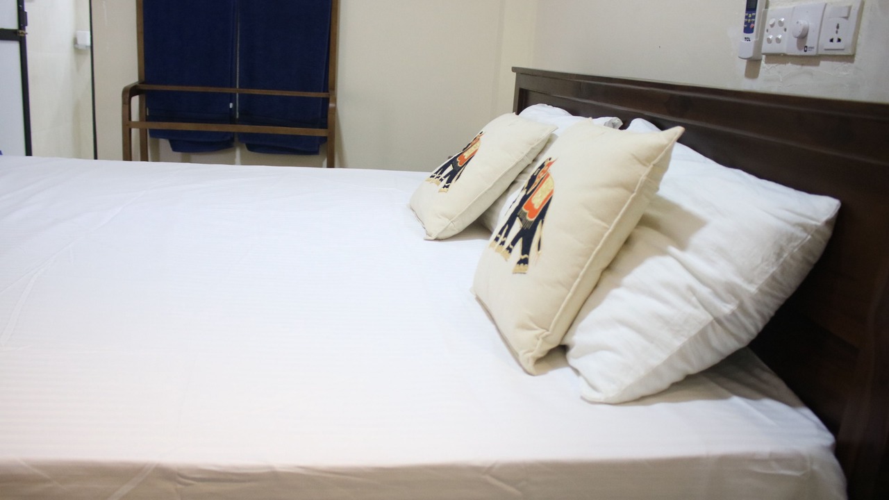 Photo of Bedroom in Uppuveli