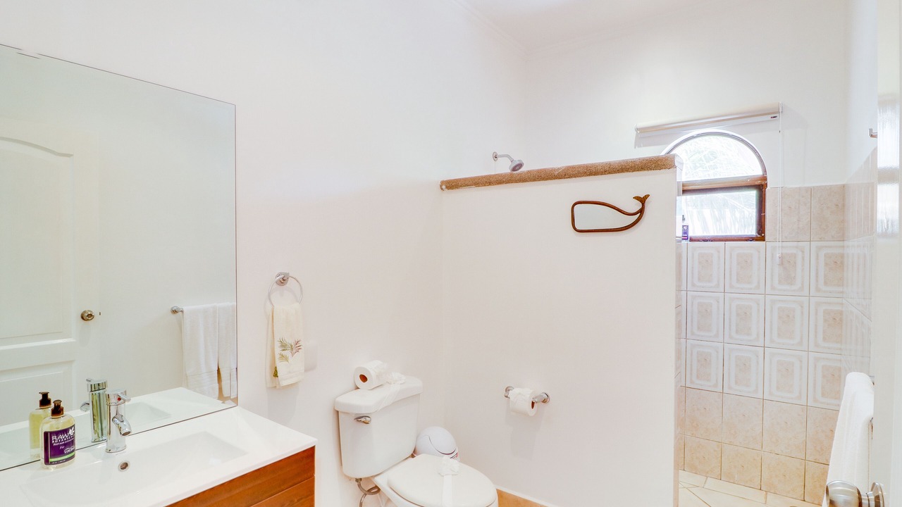 Photo of Bathroom in Tamarindo