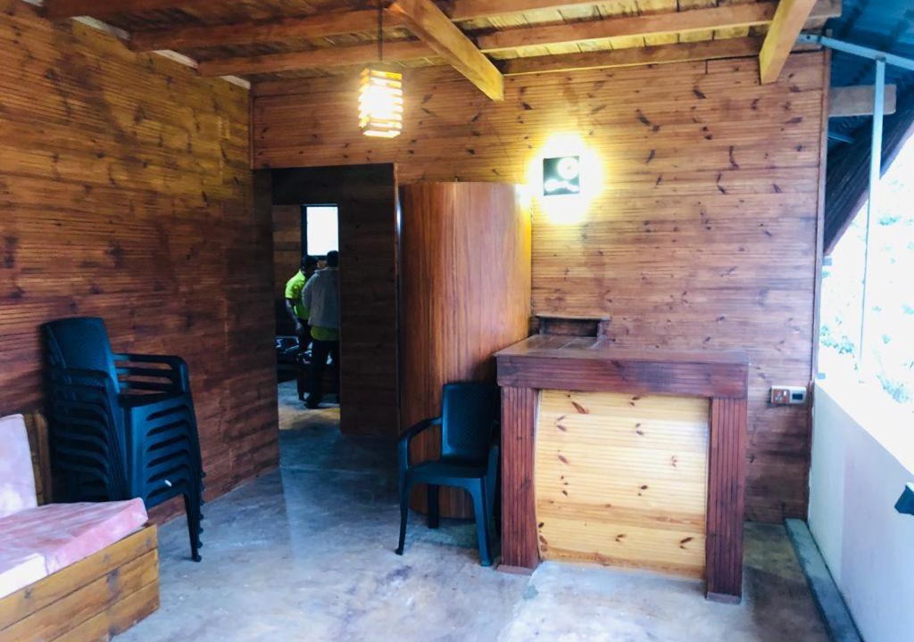 Photo of Others in Ella