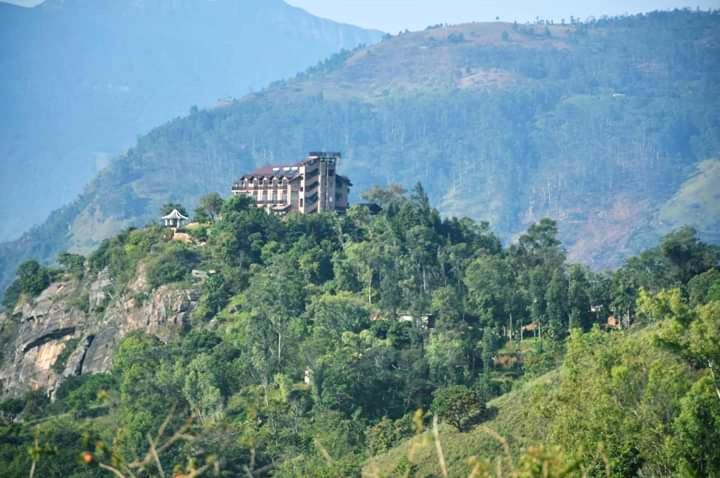 Photo of Buildings in Rikillagaskada